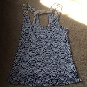 Target Blue and white tank